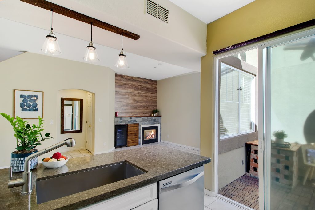 집을 살지 렌트를 할지 결정할 때 보는 집사진